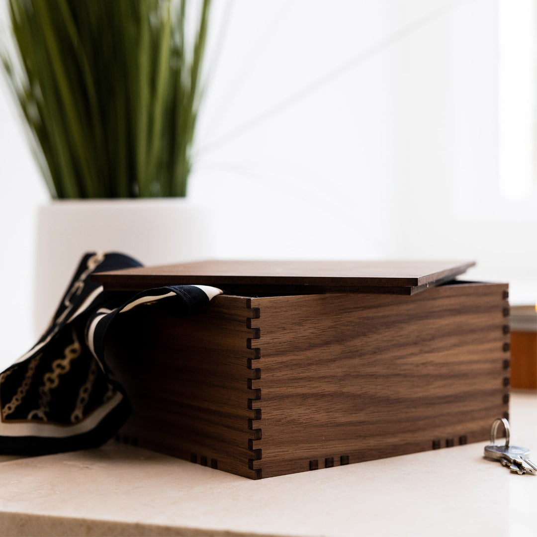 Wood Box, Walnut Jewelry Box,make up Box, Storage Wood Box