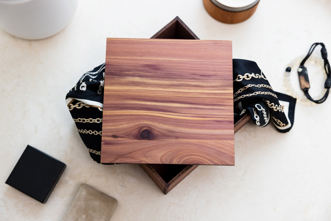 Extra Large Unfinished Wood Box With Lid gifts-memory Box-engravable Wood  Box-personalized-wood Storage Box-handmade Box Shown in Oak 